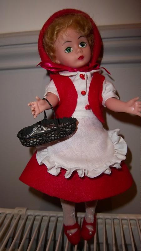 Cisette, Little Red Riding Hood